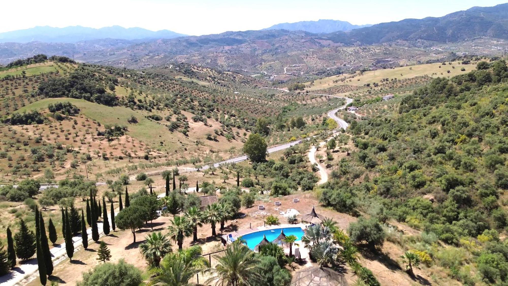 Rural Cottage, With Pool & Optional Private 6 Guests Jacuzzi 托洛克斯 外观 照片