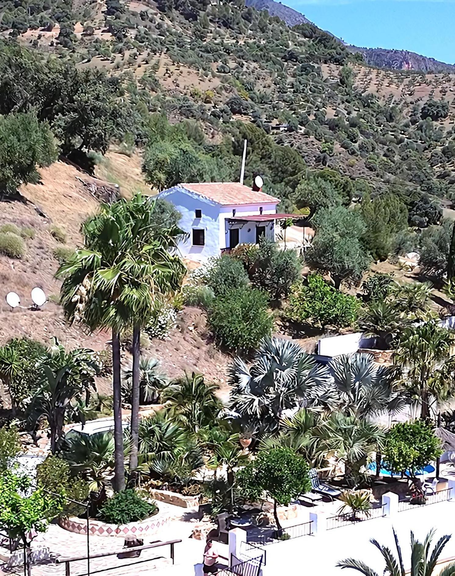Rural Cottage, With Pool & Optional Private 6 Guests Jacuzzi 托洛克斯 外观 照片