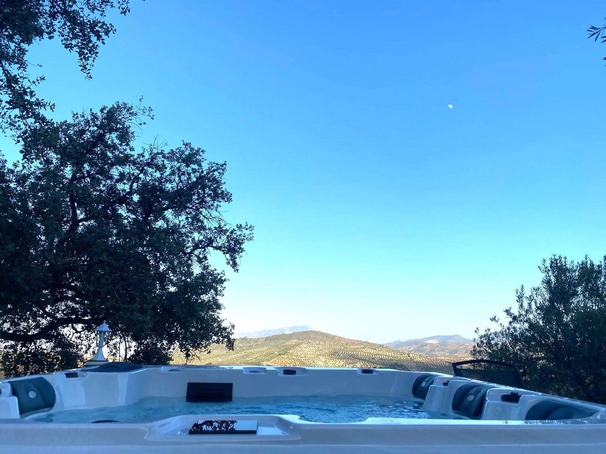 Rural Cottage, With Pool & Optional Private 6 Guests Jacuzzi 托洛克斯 外观 照片